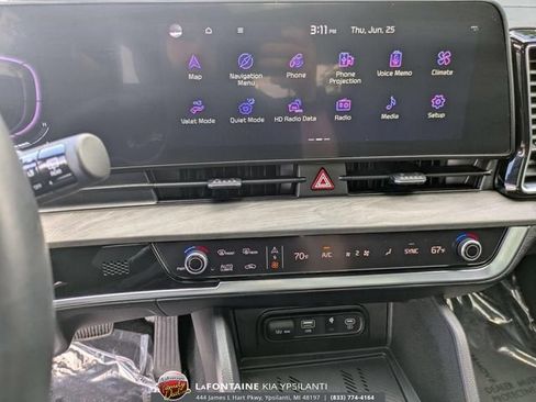 Certified 2025 Kia Sportage X-Line w/ Premium Package AWD/4WD image 23
