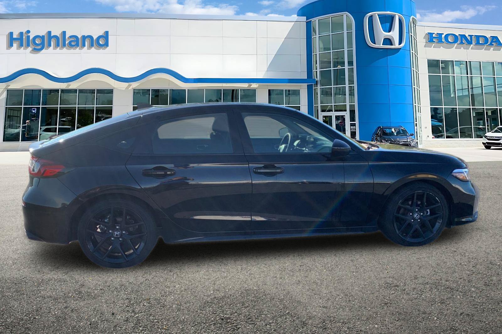 Used 2025 Honda Civic Sport image 6