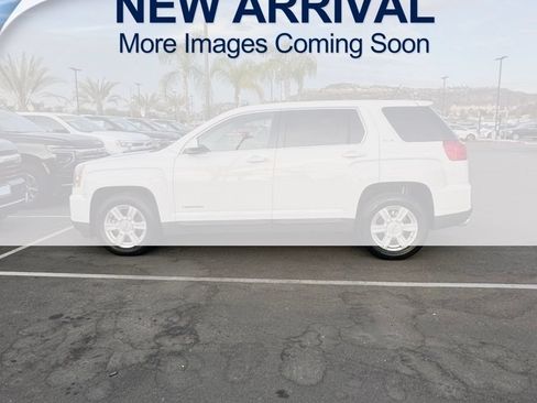 Used 2016 GMC Terrain SLE FWD image 1
