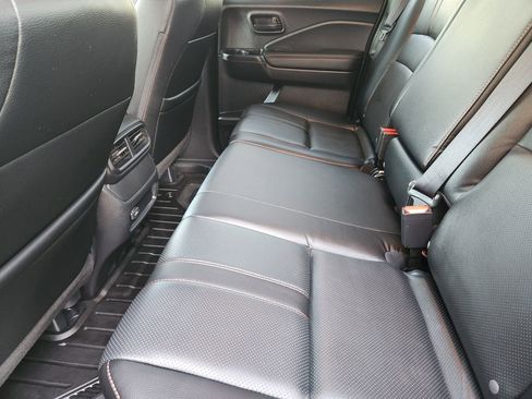 Certified 2025 Honda Ridgeline TrailSport image 29