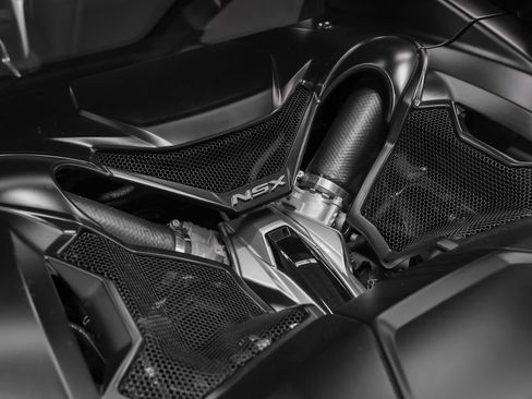 Used 2018 Acura NSX AWD/4WD image 39