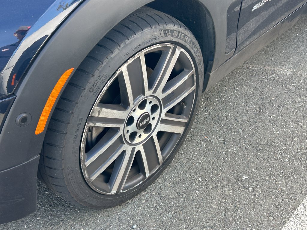 Used 2020 MINI Cooper Clubman S w/ Driver Assistance Package AWD/4WD image 2