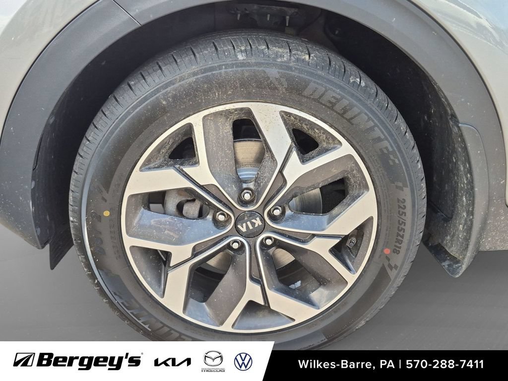 Used 2020 Kia Sportage EX w/ Option Group 15 AWD/4WD image 11