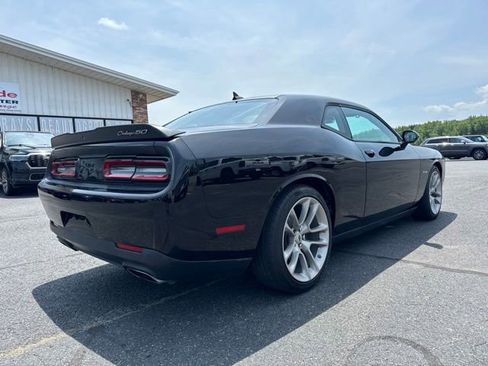 Used 2020 Dodge Challenger R/T RWD image 7