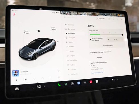 Used 2023 Tesla Model 3 Standard Range image 22