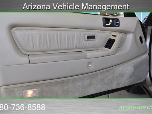 Used 1990 Acura Legend L image 29