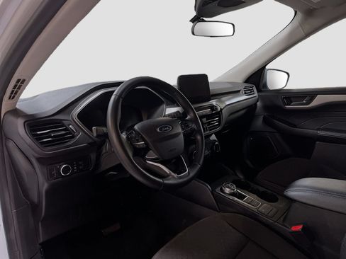 Used 2023 Ford Escape Active AWD/4WD image 9