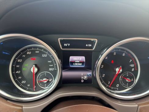 Used 2018 Mercedes-Benz GLS 450 4MATIC image 23