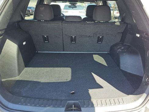 Used 2025 Chevrolet Equinox LT image 16