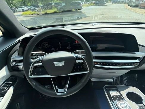 Used 2024 Cadillac Lyriq Sport w/ LPO, Floor Liner Package AWD/4WD image 15