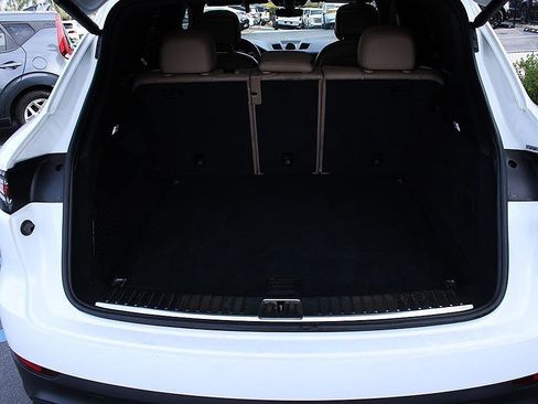 Used 2019 Porsche Cayenne AWD/4WD image 7