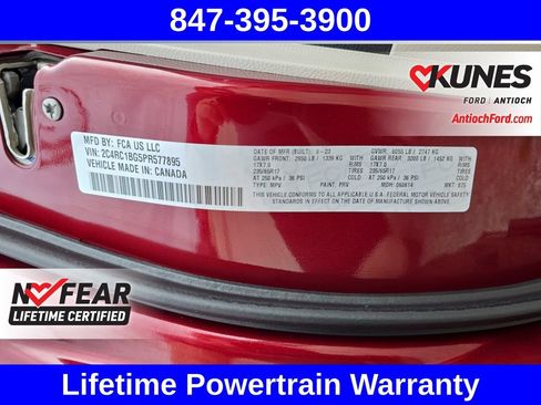 Used 2023 Chrysler Pacifica Touring-L FWD image 30