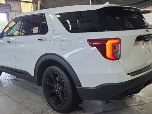 Used 2021 Ford Explorer ST w/ Equipment Group 401A image 2