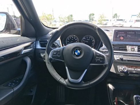 Used 2022 BMW X2 sDrive28i w/ Convenience Package FWD image 9