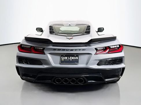 Used 2025 Chevrolet Corvette Z06 RWD image 7