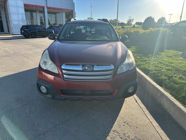 Used 2014 Subaru Outback 2.5i w/ Alloy Wheel Package AWD/4WD image 10