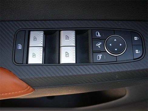 Used 2023 Mitsubishi Outlander SEL image 18