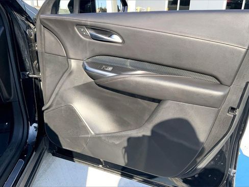 Used 2020 Cadillac XT4 Sport w/ Driver Awareness Package image 22