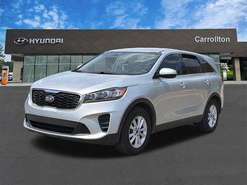 Used 2019 Kia Sorento L FWD image 1