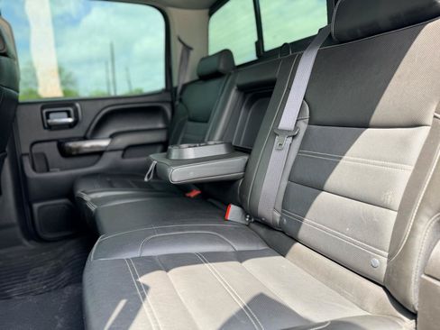 Used 2016 GMC Sierra 2500 Denali w/ Duramax Plus Package AWD/4WD image 16