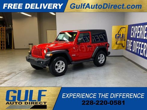 Used 2019 Jeep Wrangler Sport AWD/4WD image 5