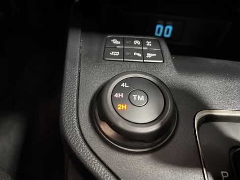 Used 2020 Ford Ranger XLT w/ Equipment Group 301A Mid AWD/4WD image 32