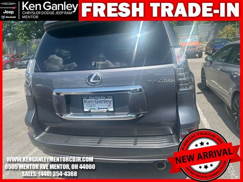 Used 2022 Lexus GX 460 Premium w/ Premium Package AWD/4WD image 7