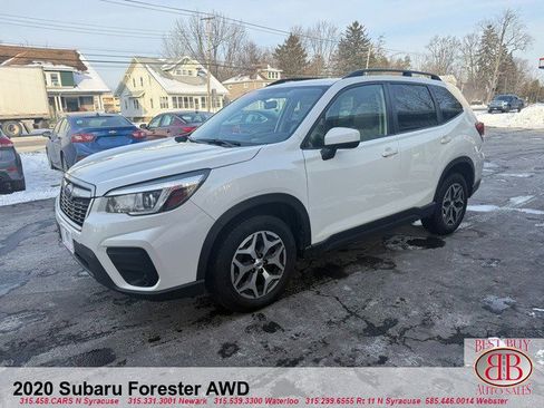 Used 2020 Subaru Forester Premium image 6