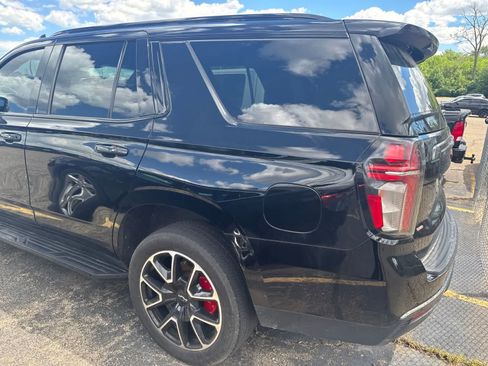 Used 2022 Chevrolet Tahoe RST w/ Luxury Package AWD/4WD image 19