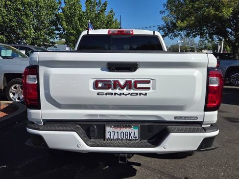 Used 2026 GMC Canyon Elevation w/ Convenience Package RWD image 5
