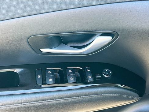 Used 2024 Hyundai Tucson Limited FWD image 18