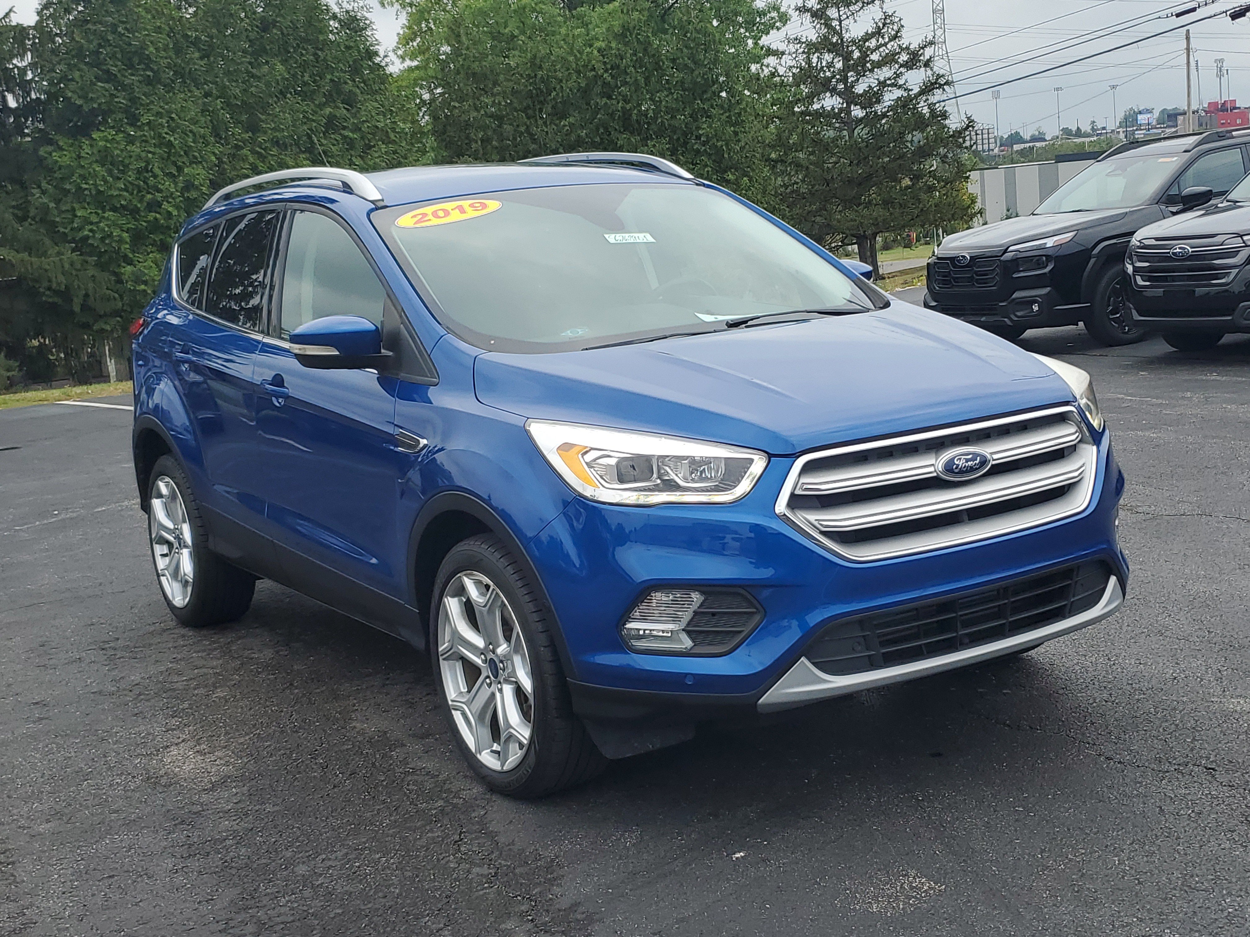 Used 2019 Ford Escape Titanium AWD/4WD image 34