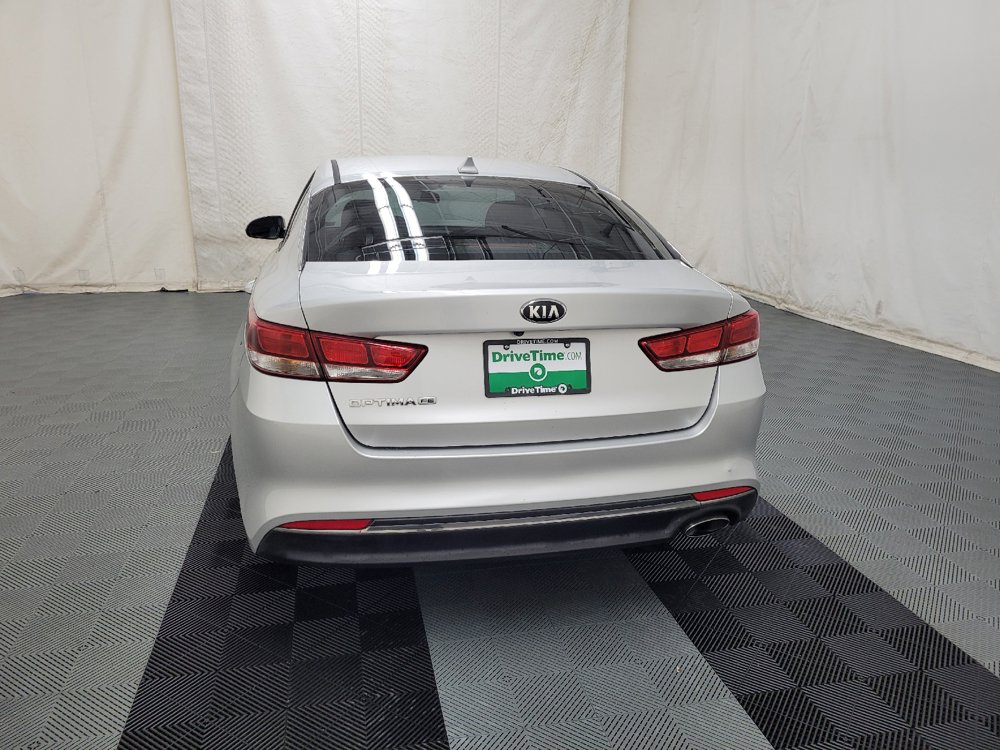 Used 2017 Kia Optima LX FWD image 6