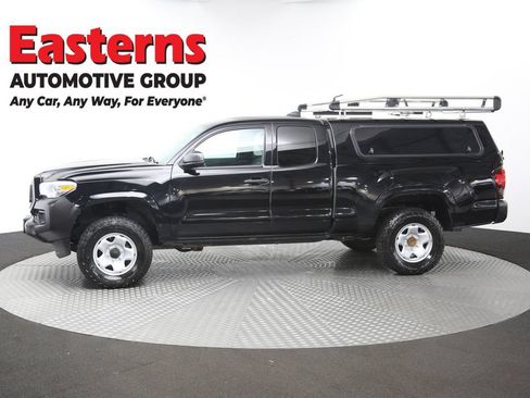Used 2023 Toyota Tacoma SR AWD/4WD image 57