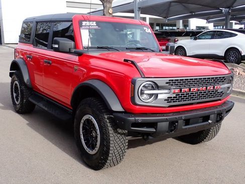 Certified 2024 Ford Bronco Badlands AWD/4WD image 6