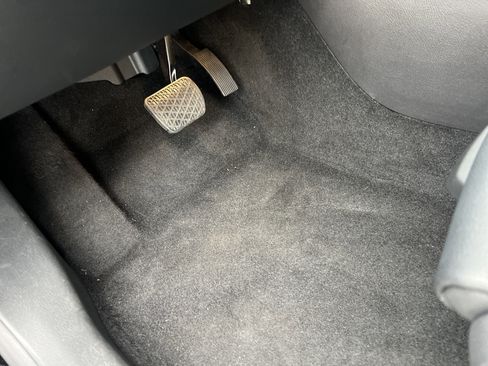 Certified 2025 Mercedes-Benz GLA 250 image 17