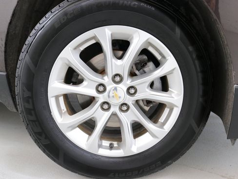 Used 2020 Chevrolet Equinox LT image 33