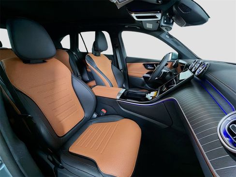 New 2026 Mercedes-Benz GLC 300 4MATIC image 31