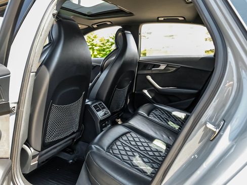 Used 2019 Audi S4 Premium Plus w/ Premium Plus Package AWD/4WD image 51