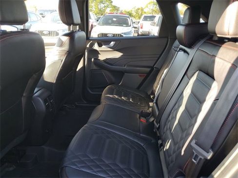 Certified 2023 Ford Escape ST-Line Elite w/ Premium Technology Package image 9