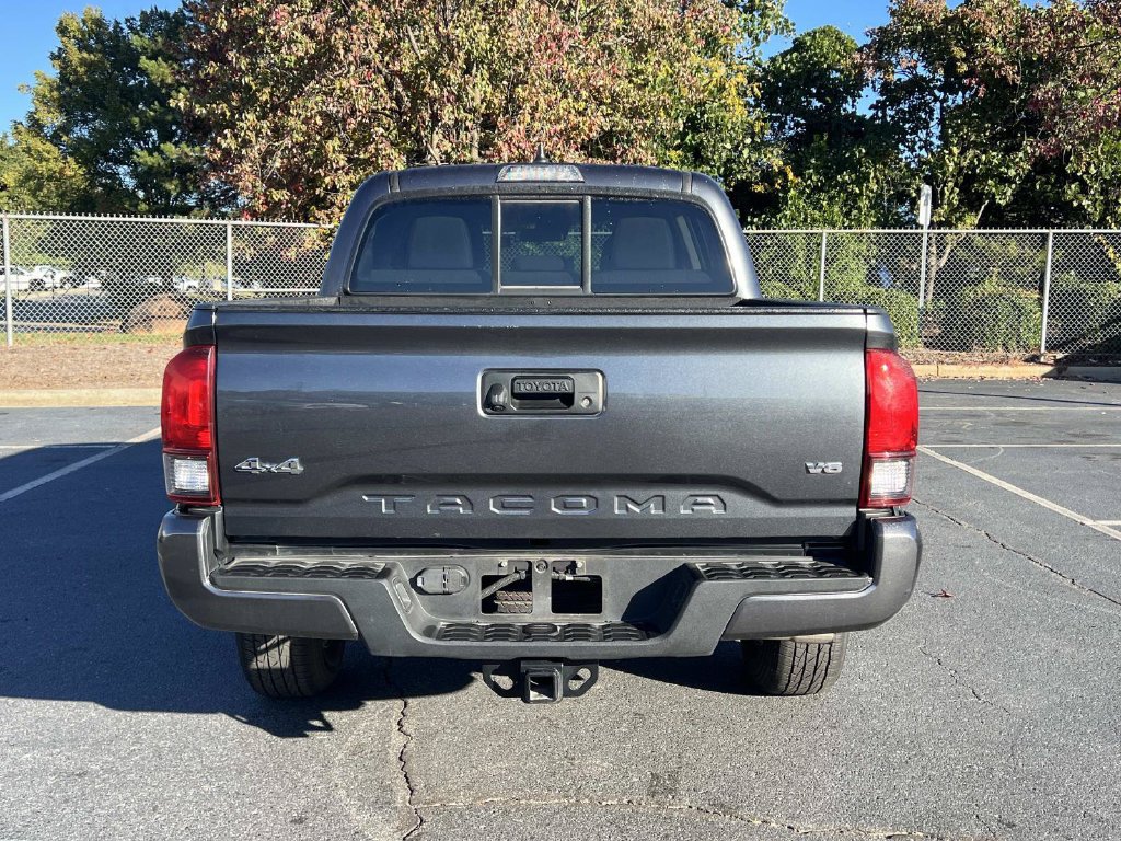 Used 2023 Toyota Tacoma SR AWD/4WD image 7