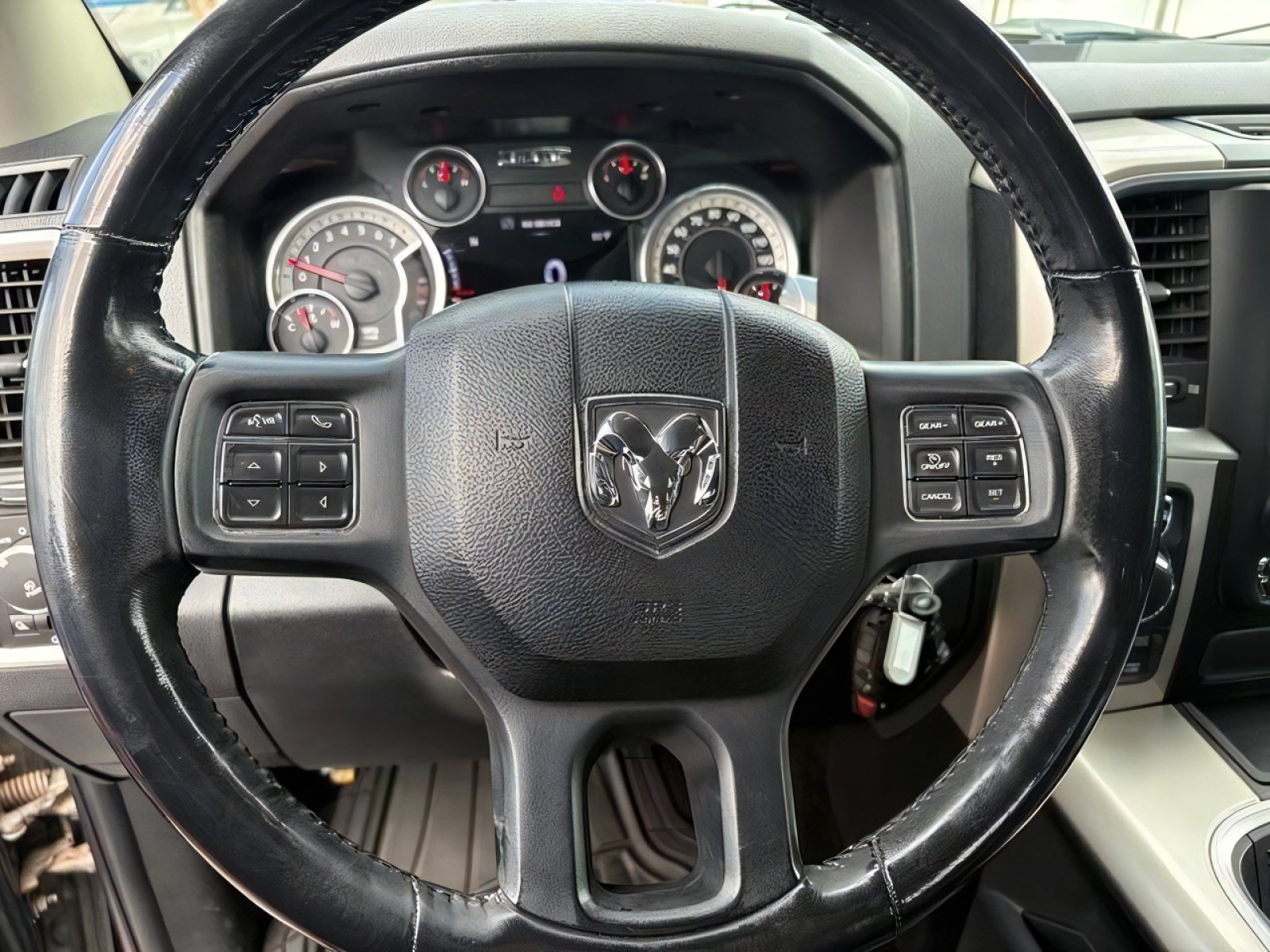 Used 2016 RAM 1500 Big Horn AWD/4WD image 23