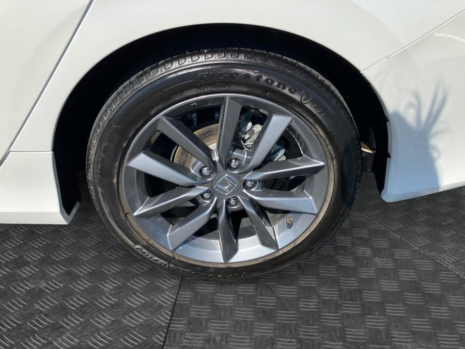 Used 2019 Honda Civic EX-L image 26