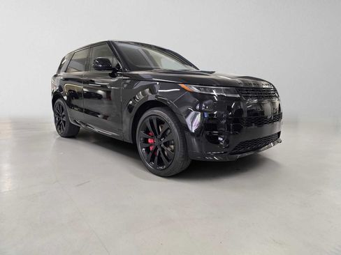 New 2026 Land Rover Range Rover Sport Dynamic SE AWD/4WD image 7