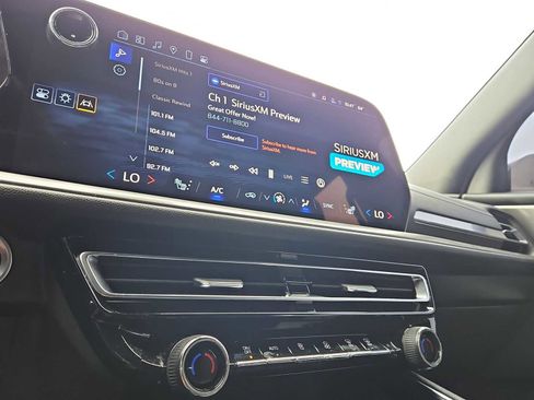 Certified 2024 Chevrolet Traverse LS w/ Midnight/Sport Edition image 27