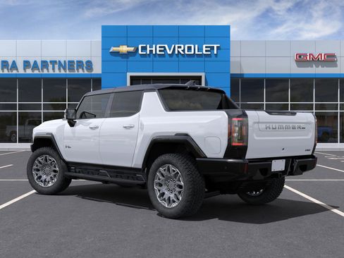 New 2025 GMC Hummer EV 3X image 3