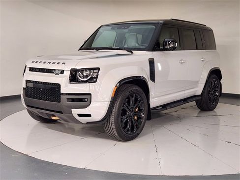 Used 2026 Land Rover Defender 110 OCTA image 1