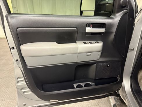 Used 2008 Toyota Tundra Limited image 25