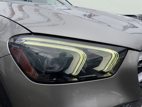 Used 2020 Mercedes-Benz GLE 350 4MATIC w/ 3rd Row Seat Package image 14