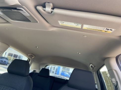 Used 2024 Honda HR-V LX image 29